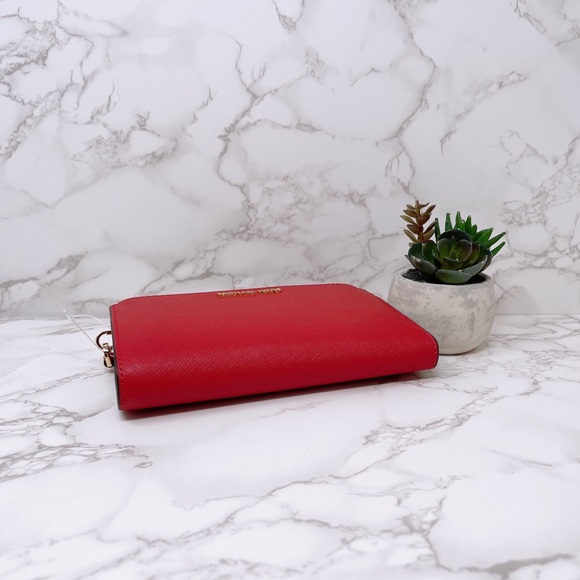 Michael Kors wallet - Picture 5 of 7